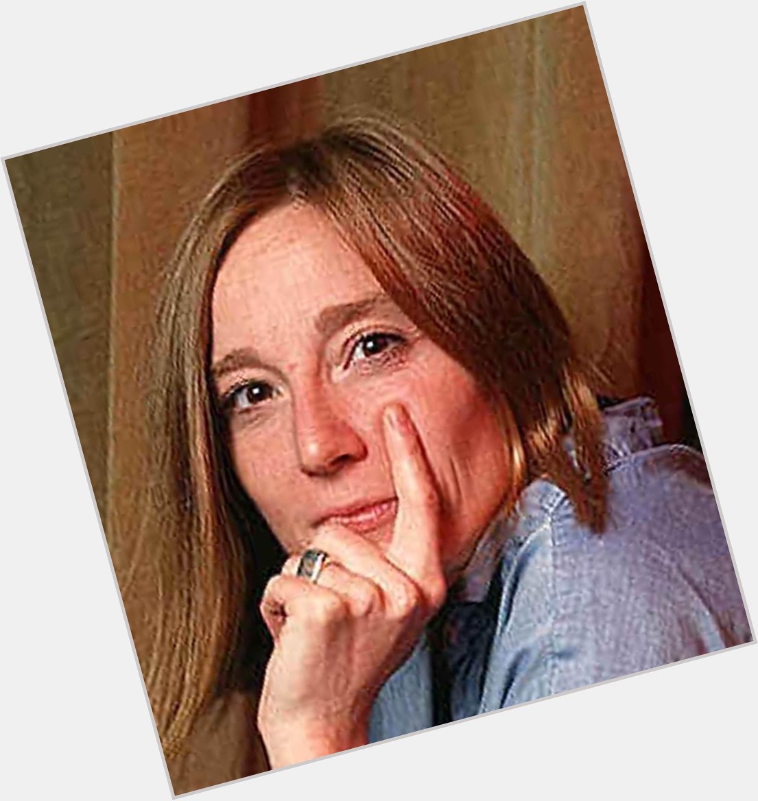 Happy Birthday to my most favourite singer Beth Gibbons 
