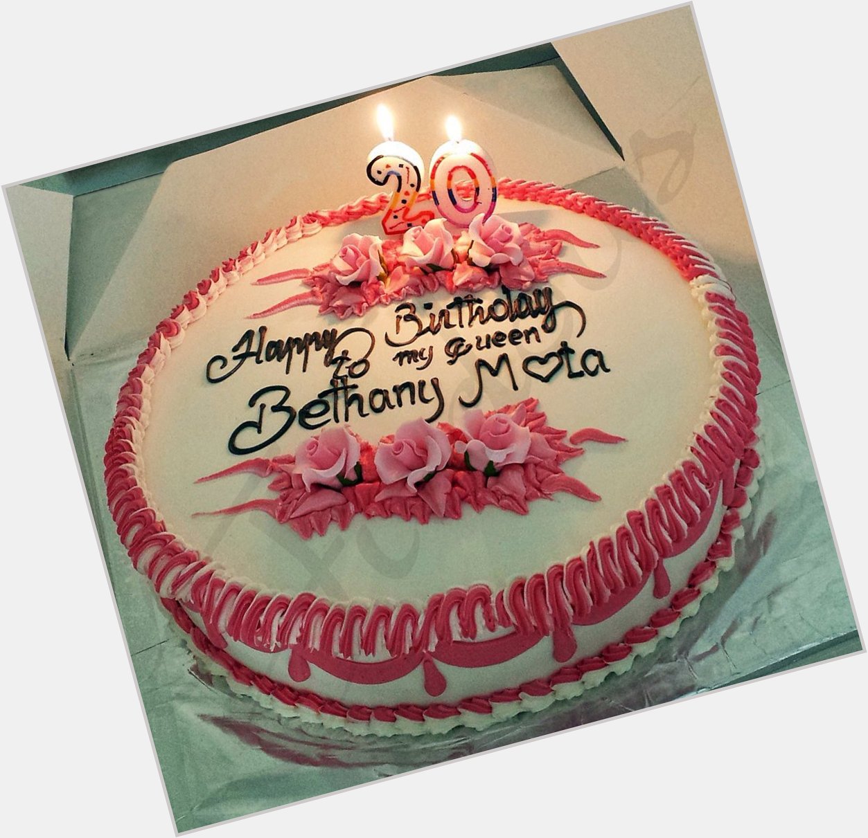 Happy birthday Bethany Mota \20\   