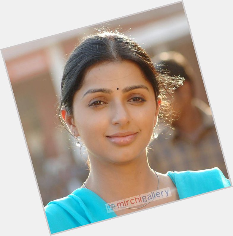 Happy birthday Bhumika Chawla. Only Big thing you ve achieved in your life is your lower lip. 
