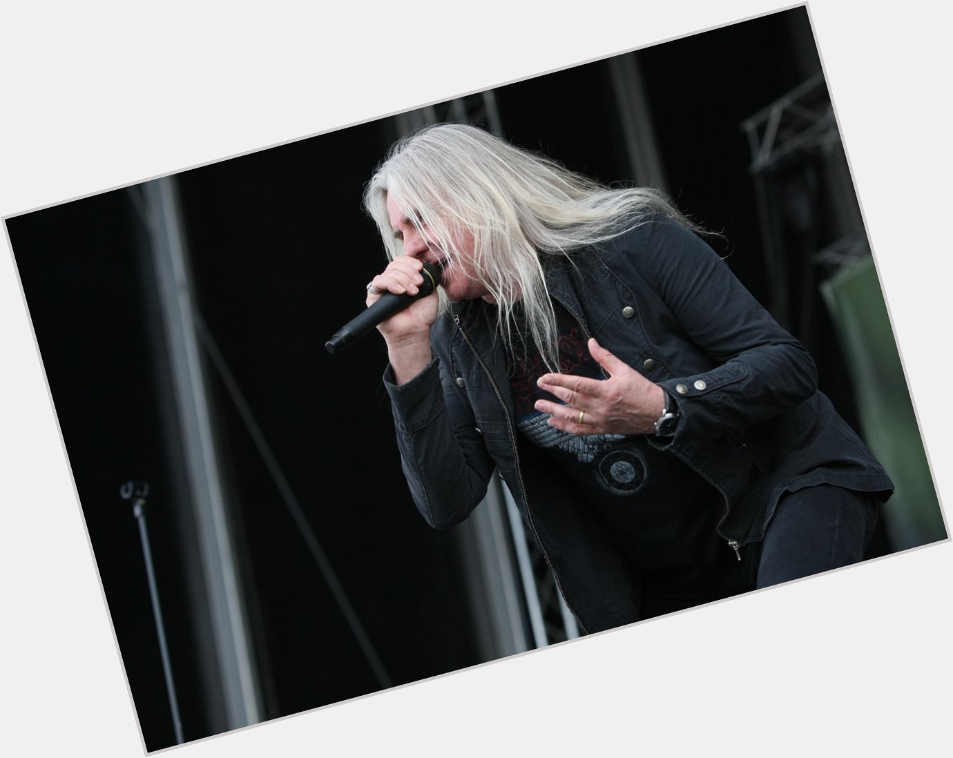 Happy 66th birthday to Biff Byford, lead singer and founding member of Saxon.     