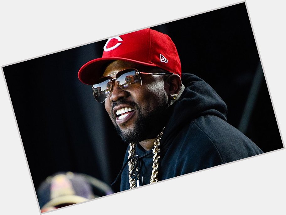 Happy Birthday to Hip-Hop s own Big Boi! With an impressive discography, what s your favorite song by him? 