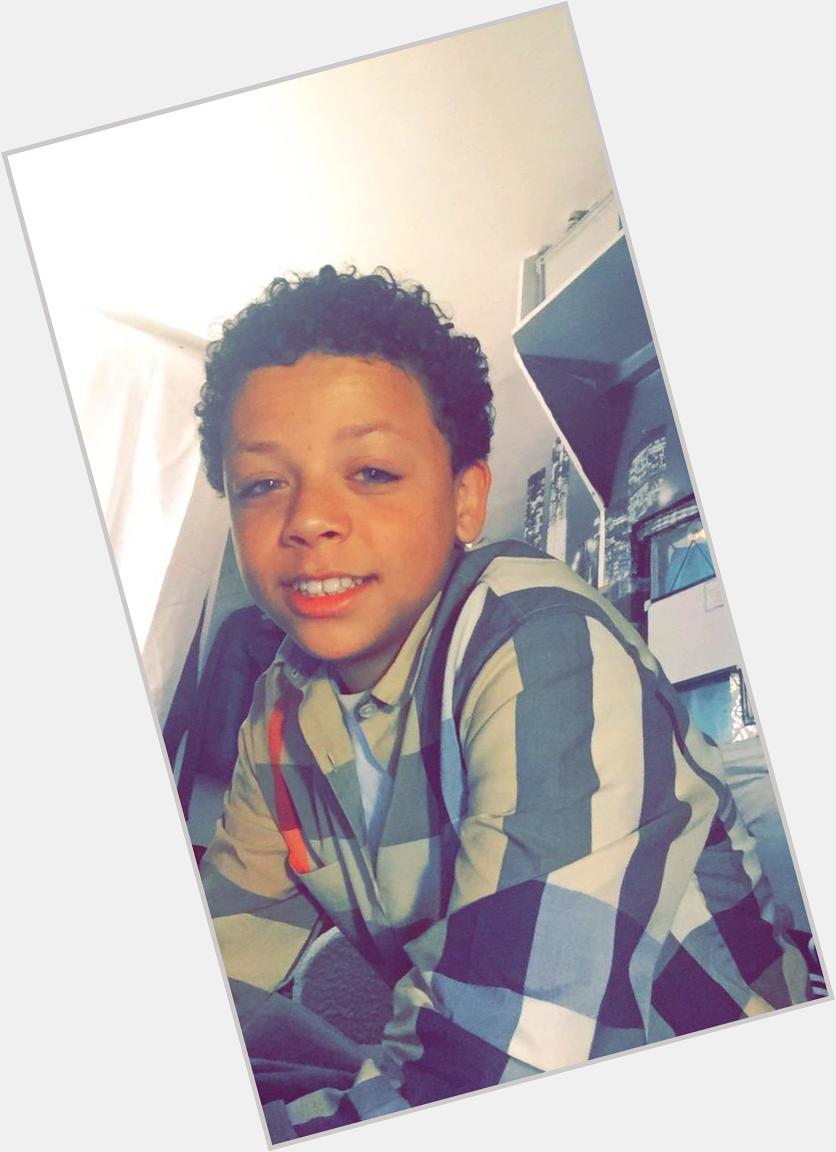 Happy Birthday to my lil brother big boy now una... 16 n all dat       