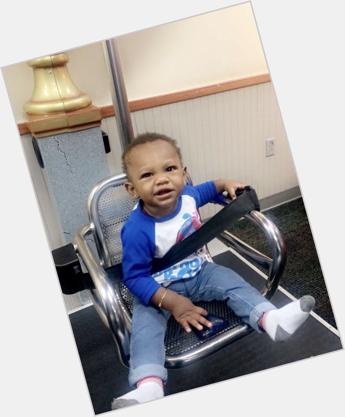 Happy 1st birthday son my big boy  daddy love you! 