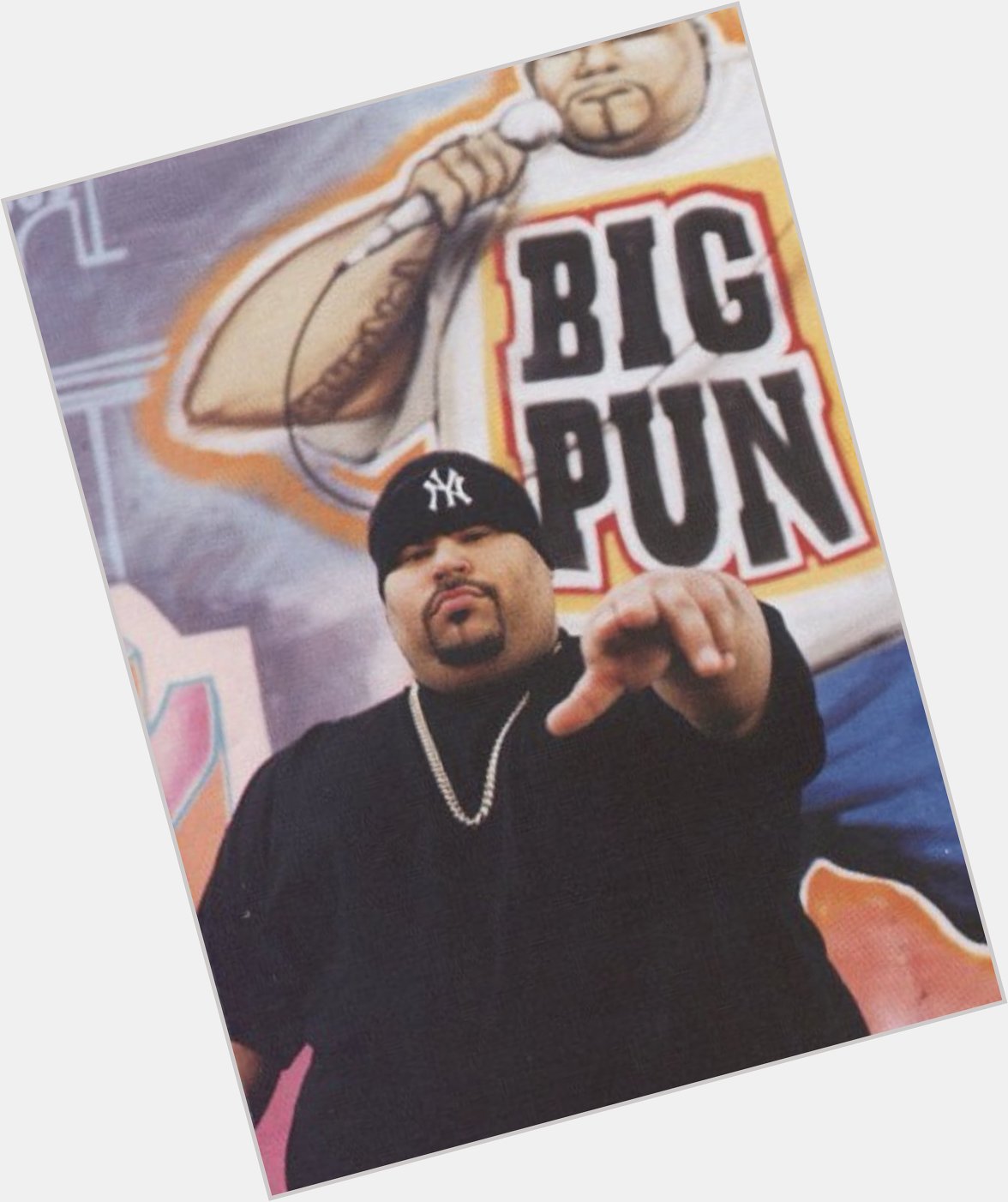 Happy 50th Birthday to the late great Christopher Rios aka Big Pun. One of the best to pick up a mic. 