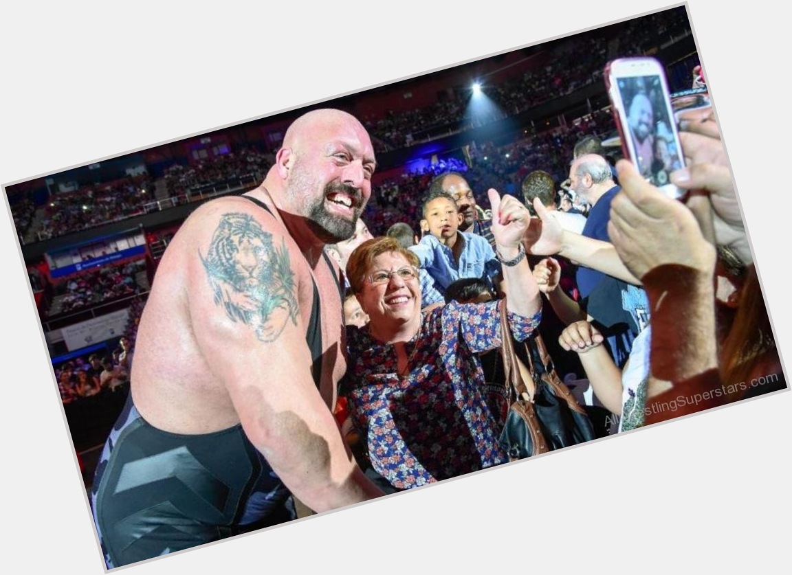 Here\s wishing a very Happy Birthday to Big Show! 