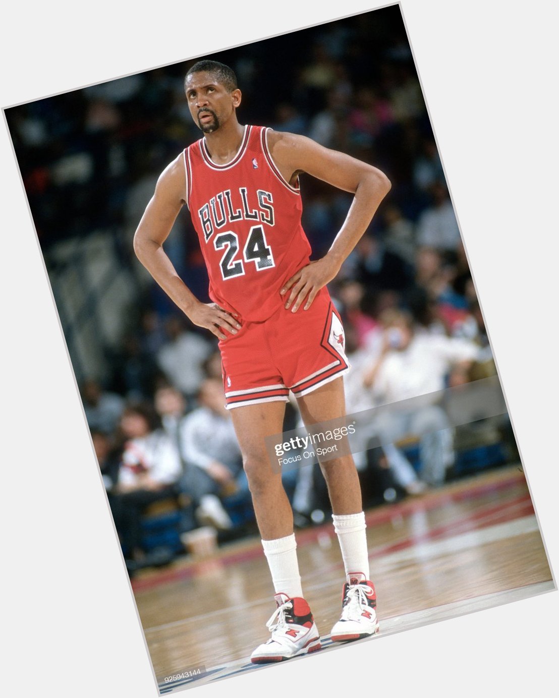 Happy Birthday to... The Man in the middle... From San Francisco... 7\1\" Bill Cartwright 
