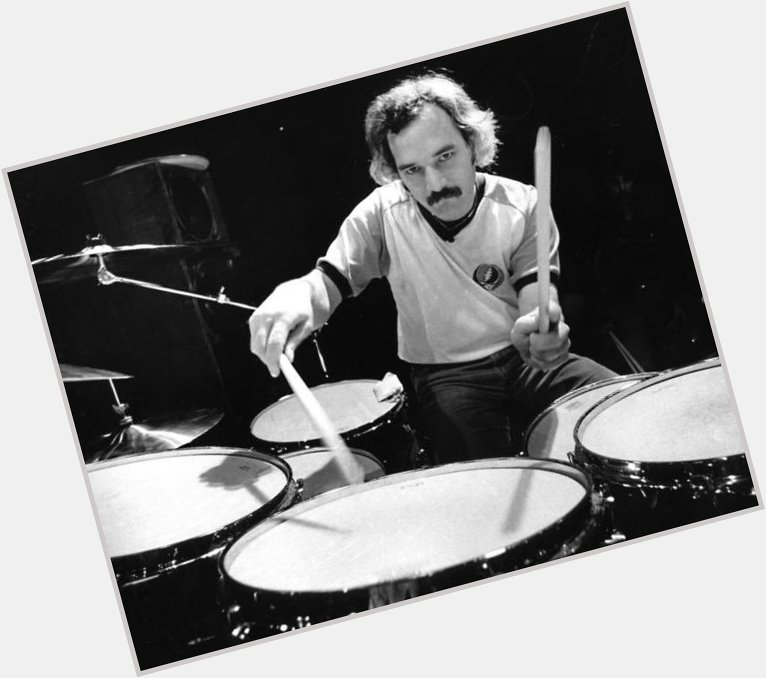 Happy 74th birthday to Bill Kreutzmann the legendary drummer from the Grateful Dead 