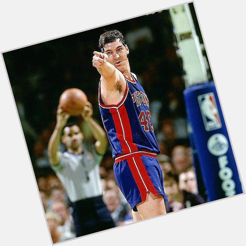 Happy birthday to the Bad Boy everyone loved to hate, Bill Laimbeer   
