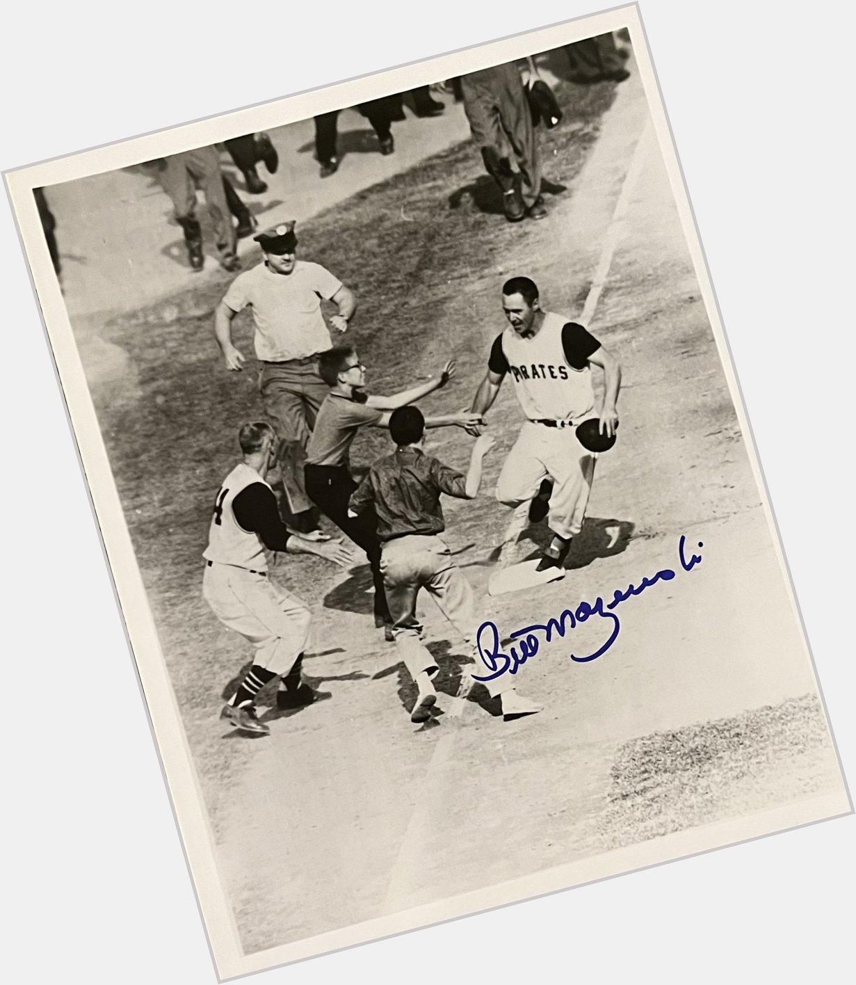 Happy 86th birthday to Baseball HOFer, Bill Mazeroski. I picked this signed photo at The National for a few bucks! 
