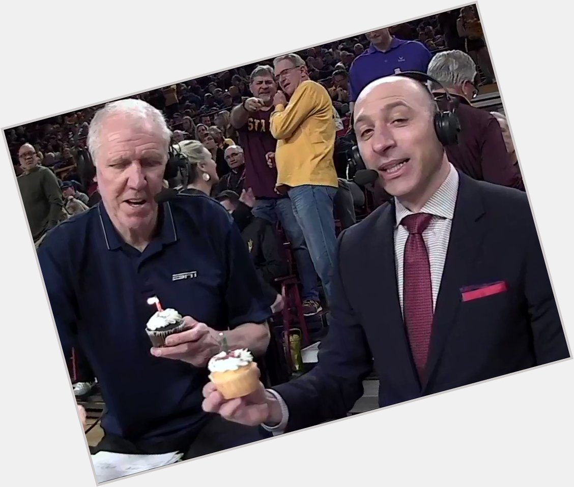 Happy 68th birthday to Bill Walton.

Here he is eating a cupcake, including the candle 