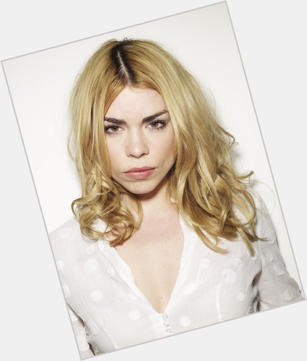 Happy birthday to my queen billie piper, I love you a lot   