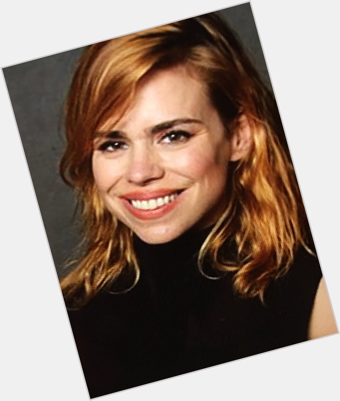 On behalf of myself and everyone on message a happy 40th birthday today to former Doctor Who star Billie Piper 