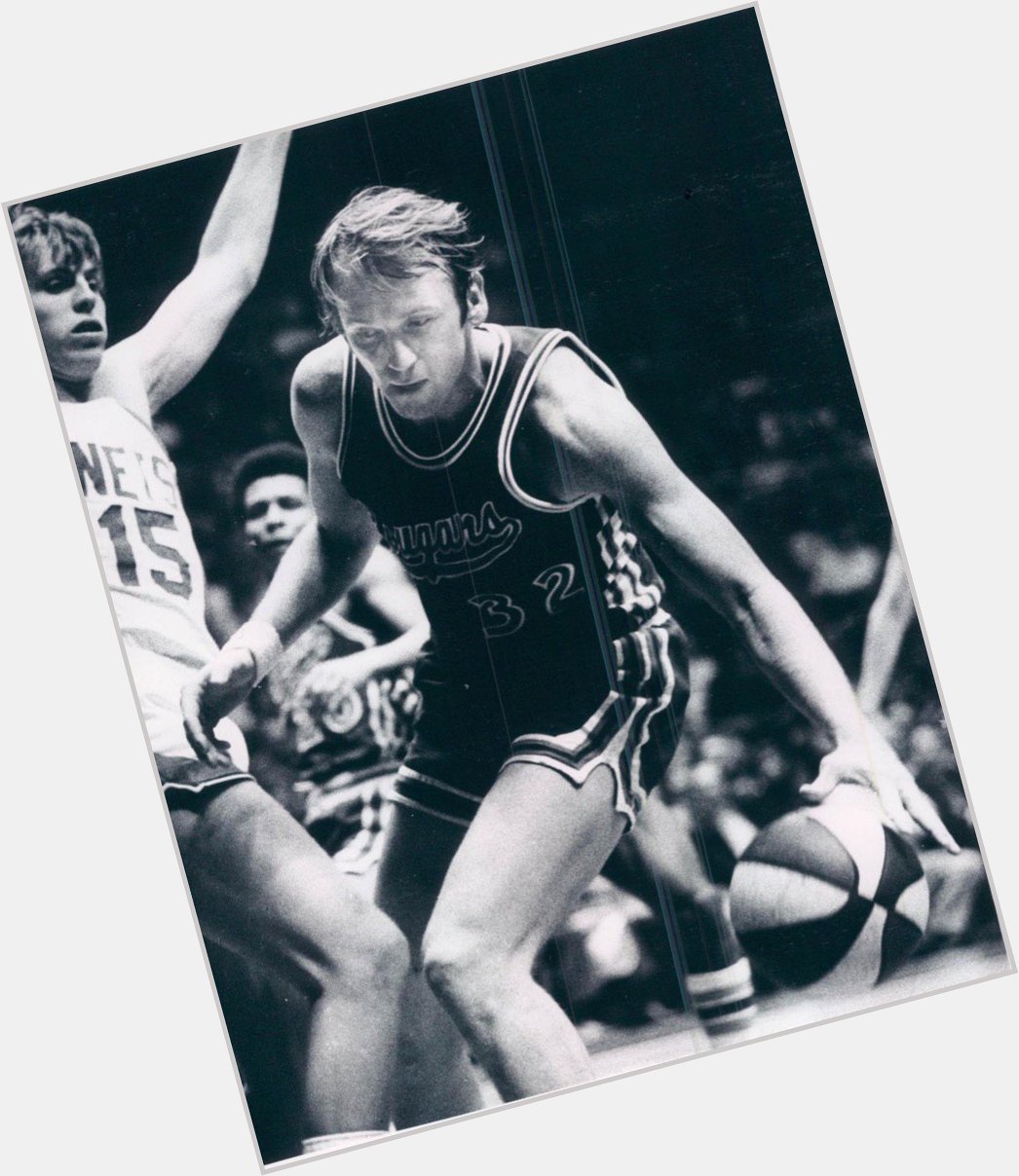 Happy Birthday to Billy Cunningham the Greatest Carolina Cougar of all time!! 