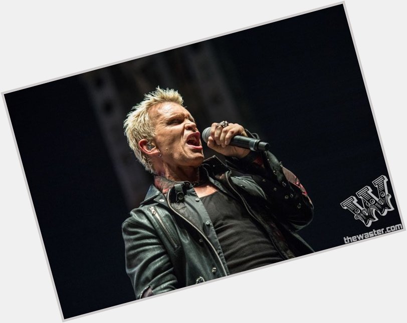 Happy 60th birthday to the one and only Billy Idol!!
(Photo: Amy Harris) 