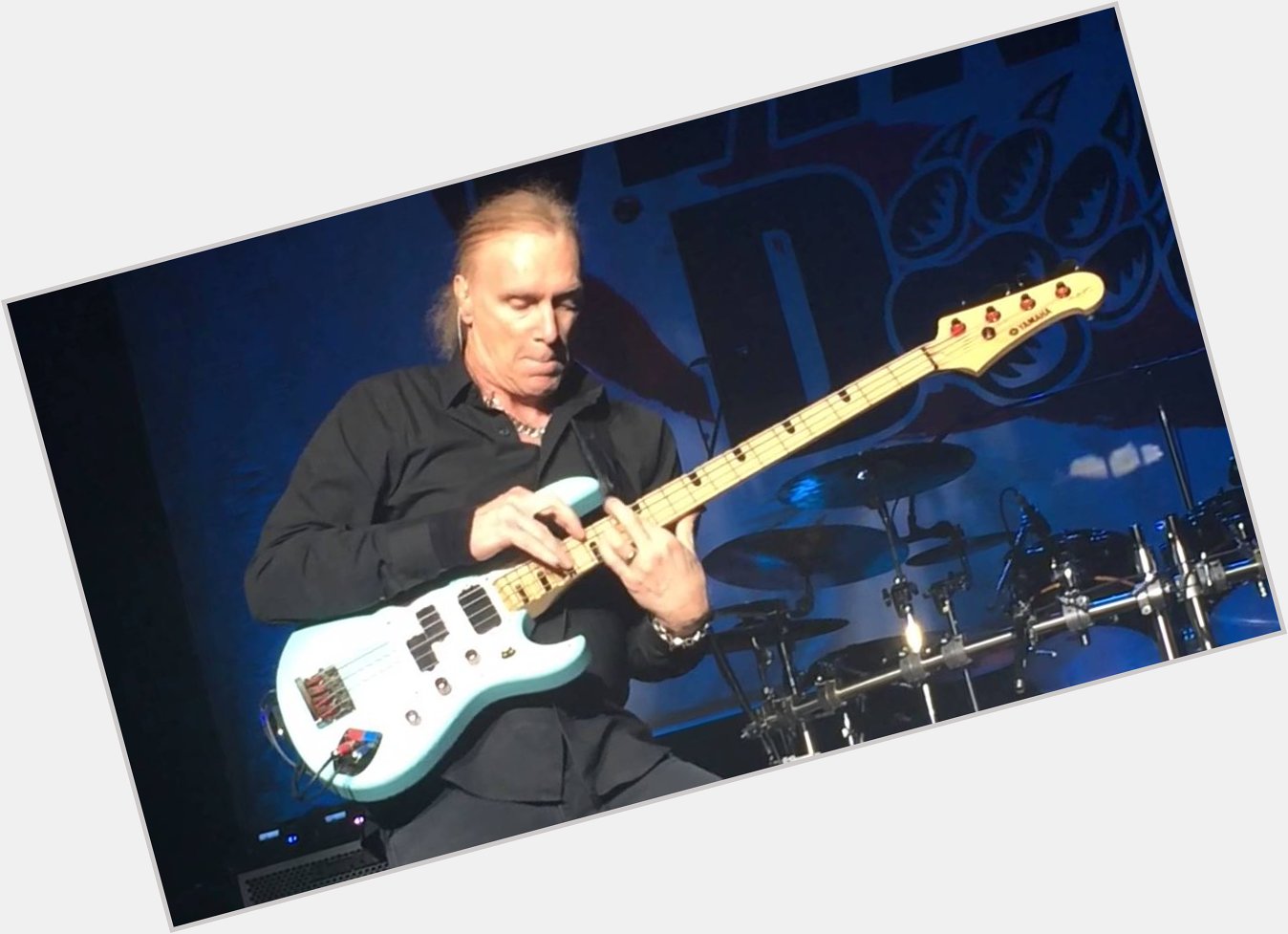Happy Birthday Today 3/19 to former David Lee Roth bassist Billy Sheehan. Rock ON! 