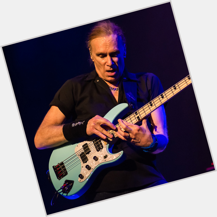 Happy 67th Birthday to the great bass legend, Billy Sheehan!! 