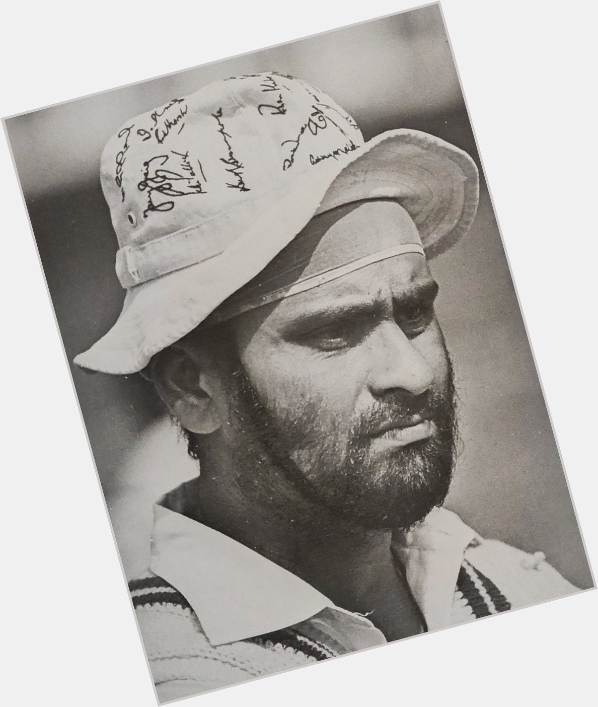  Happy Birthday to former India captain Bishan Singh Bedi, who turns 74 today. 
