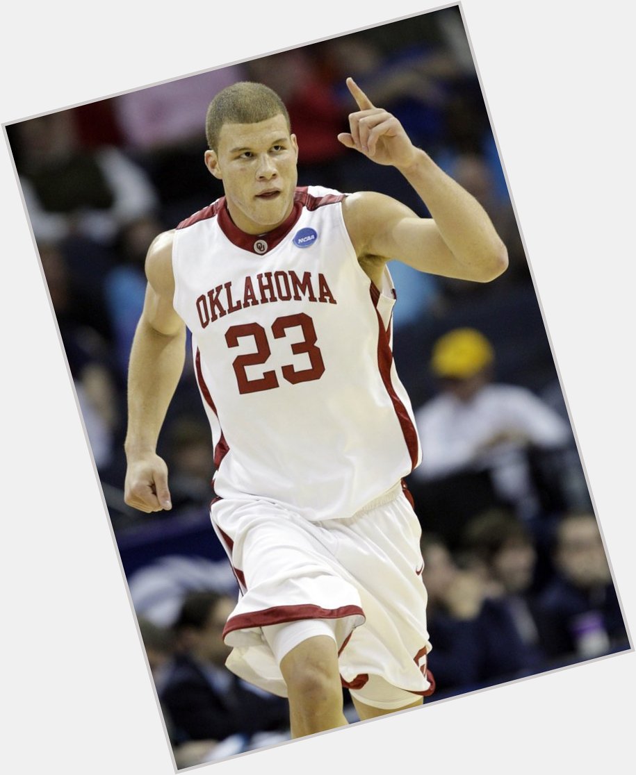 Happy 28th Birthday to Blake Griffin! His Sooners sadly did NOT make this year\s  