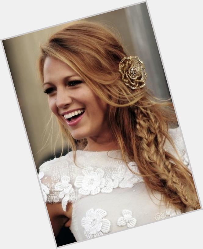 Happy Birthday to the most gorgeous, lovely and inspiring woman alive, Blake Lively!    