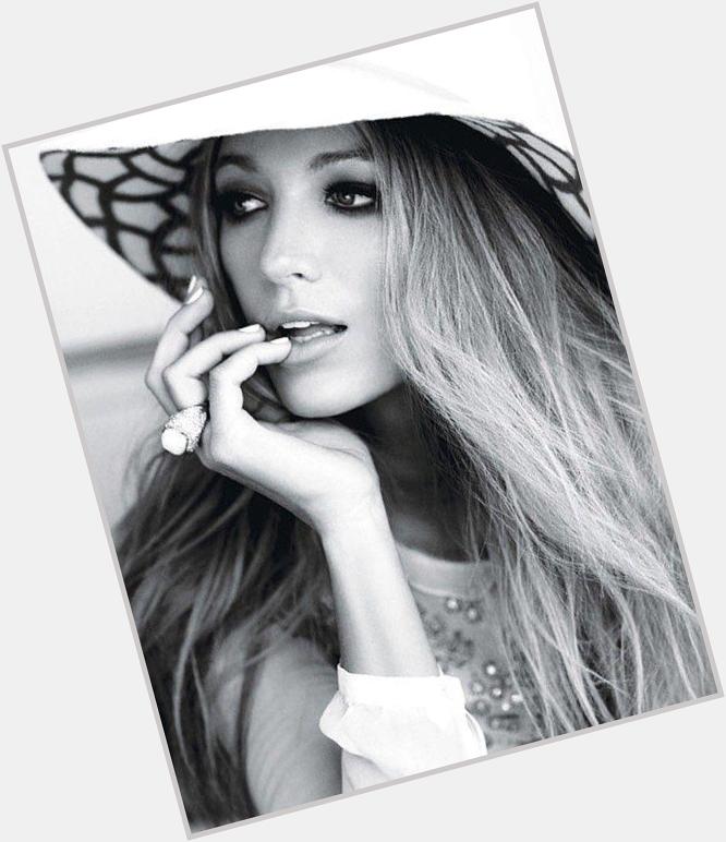 Happy birthday to the most beautiful creature to ever walk this earth!   Blake lively will always be my goals 