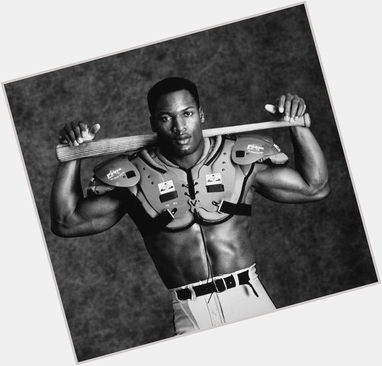 Happy Birthday to the man, the myth, the legend, Mr. Bo Jackson. Seeing him play live as a kid was amazing. 