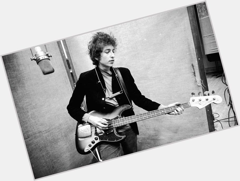 RT
Happy Birthday Bob Dylan nació un día como hoy de 1941 hoy cumple 74 años.  
