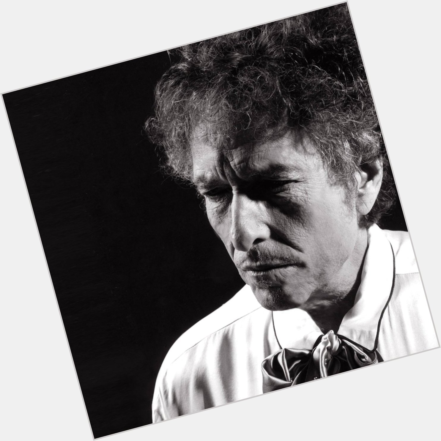 Happy 76th birthday to Bob Dylan! 