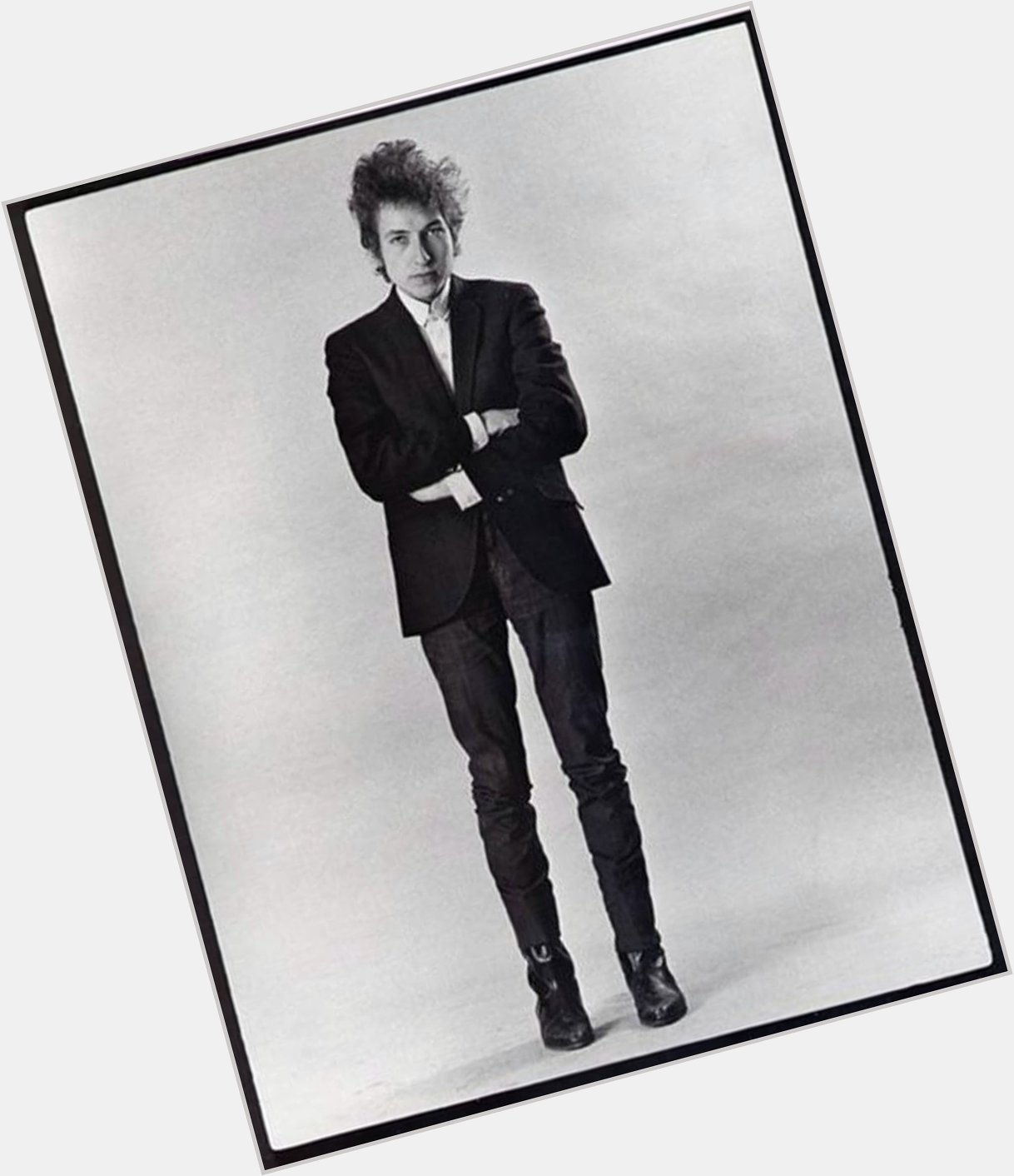 Happy birthday Bob Dylan. Give us a smile. 