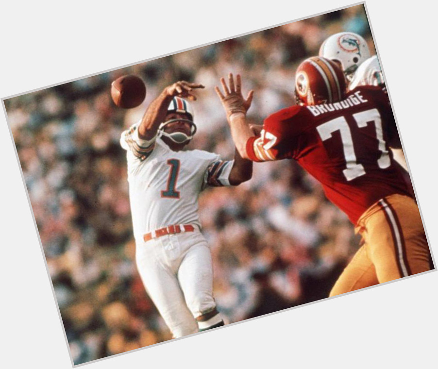 Happy Birthday to Bob Griese. Here he is attempting a pass in Super Bowl VII. Excellent form. 