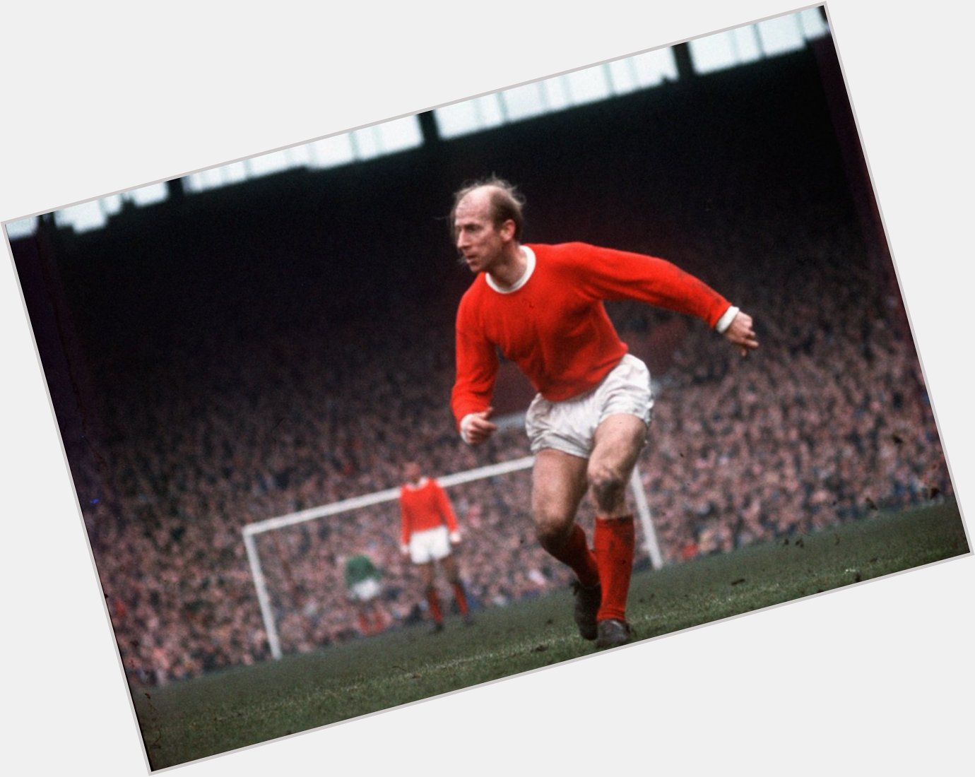Happy birthday to United legend Sir Bobby Charlton, who turns 81 today  