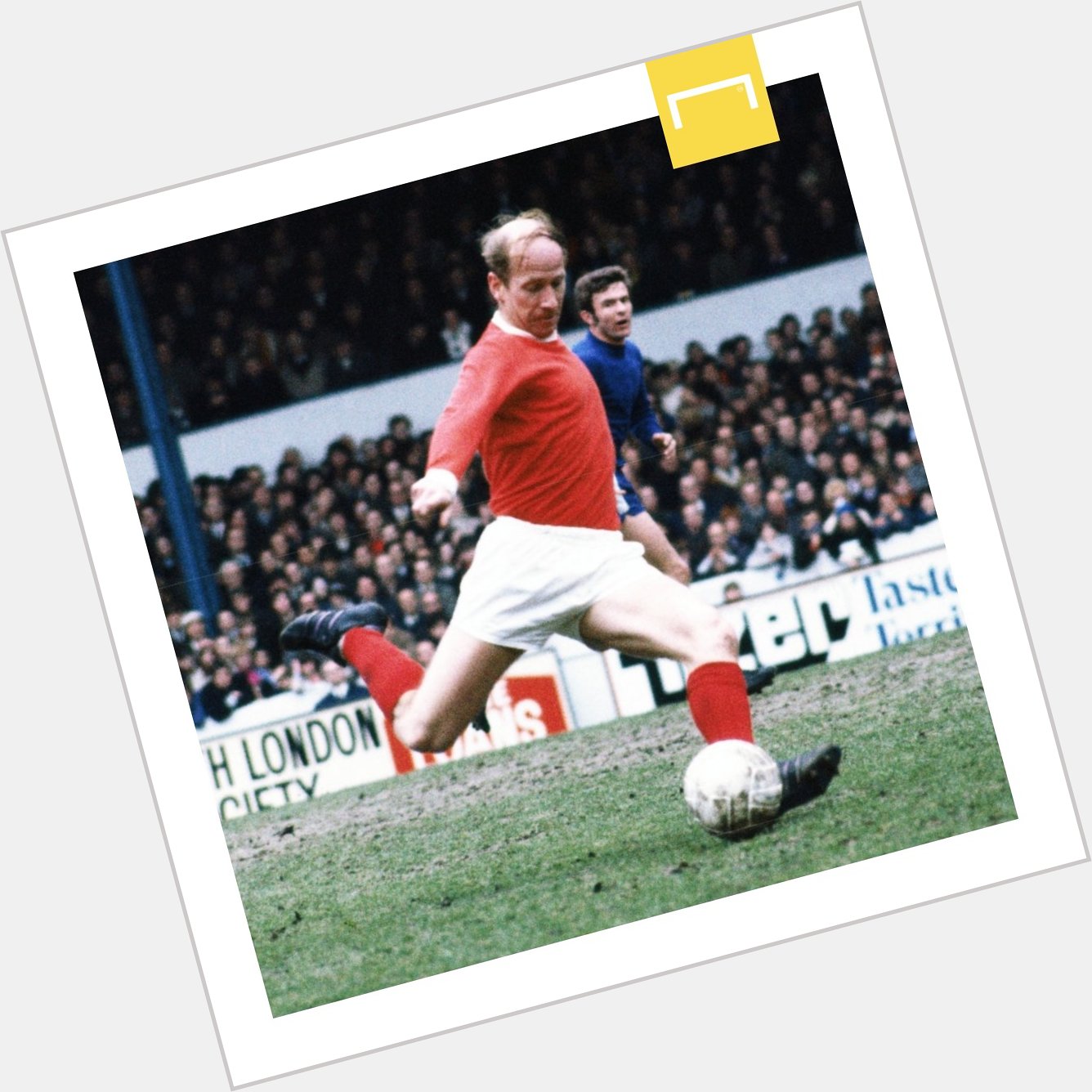 Happy birthday to Manchester United & England legend Bobby Charlton! 