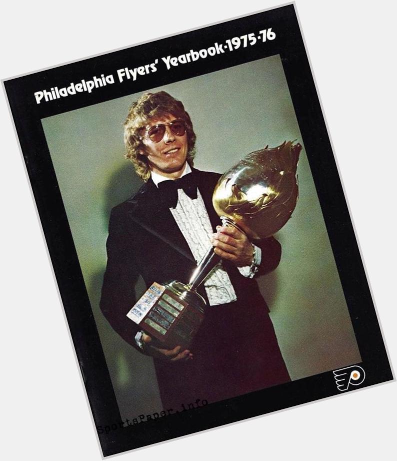 Happy 66th bday to NHL legend Bobby Clarke, looking super Fly(ers) on this 1975-76 yearbook.  