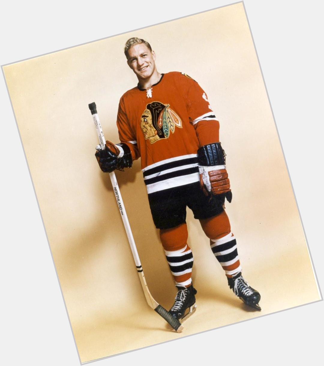 Happy 76th birthday to Mr. Bobby Hull! We are honored to celebrate with you tonight vs at 7:35 pm. 