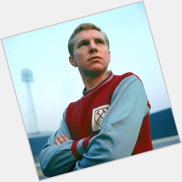 Happy birthday Bobby Moore who was born on this day in 1941! COYI!! 