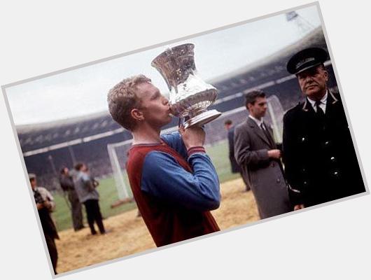 On this day in 1941 our biggest legend Bobby Moore was born. Happy Birthday captain. 