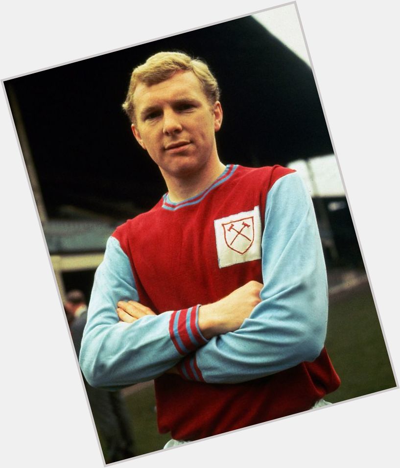 Happy Birthday Sir Bobby Moore..
Gone but never forgotten      