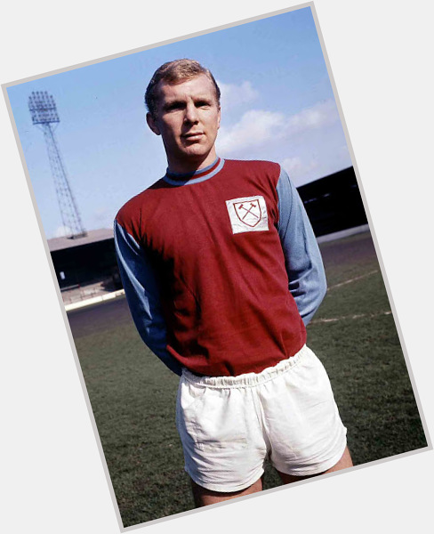 Happy birthday to the most graceful, footballer and gentleman. The great Bobby Moore  