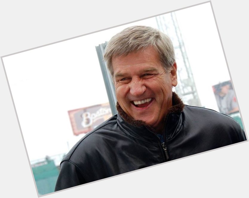 Happy 69th Birthday to Bobby Orr! The best to ever strap on a pair of skates. 