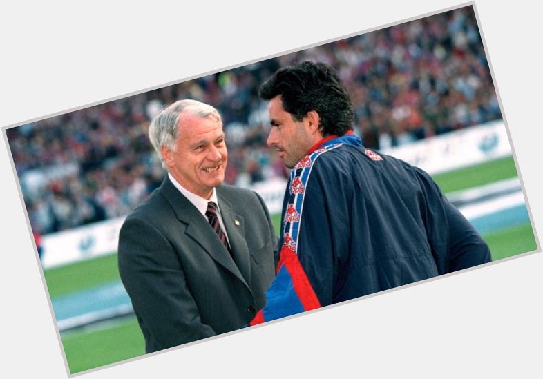 Happy birthday sir Bobby Robson 
