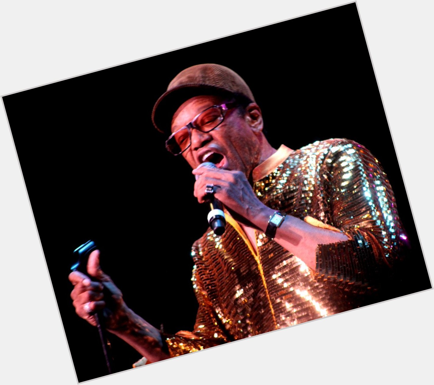 Remembering the smooth vocals of Bobby Womack... HaPpY BirThDaY!! 