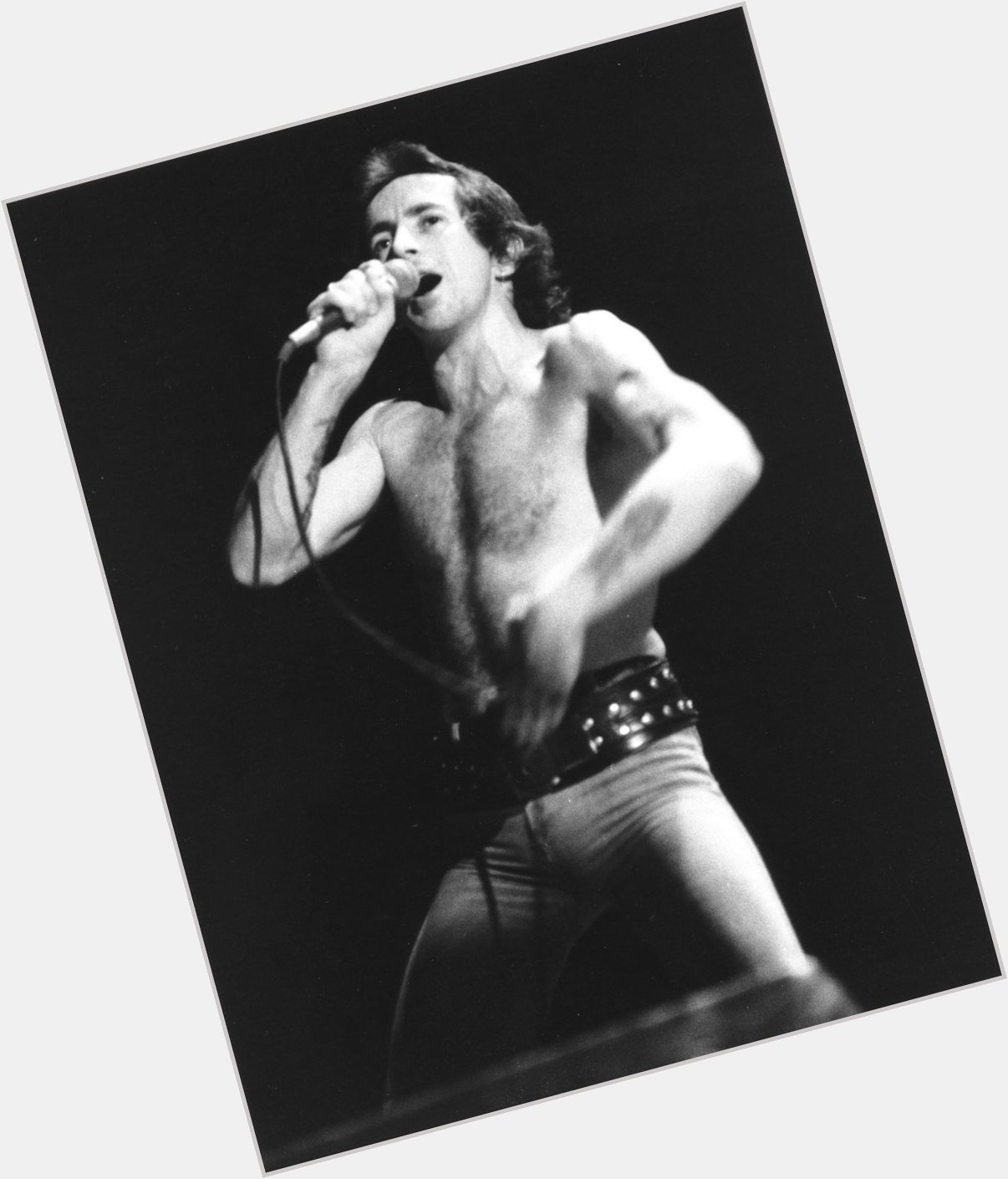 Happy birthday to Bon Scott of one of the greatest vocalists in rock history! 