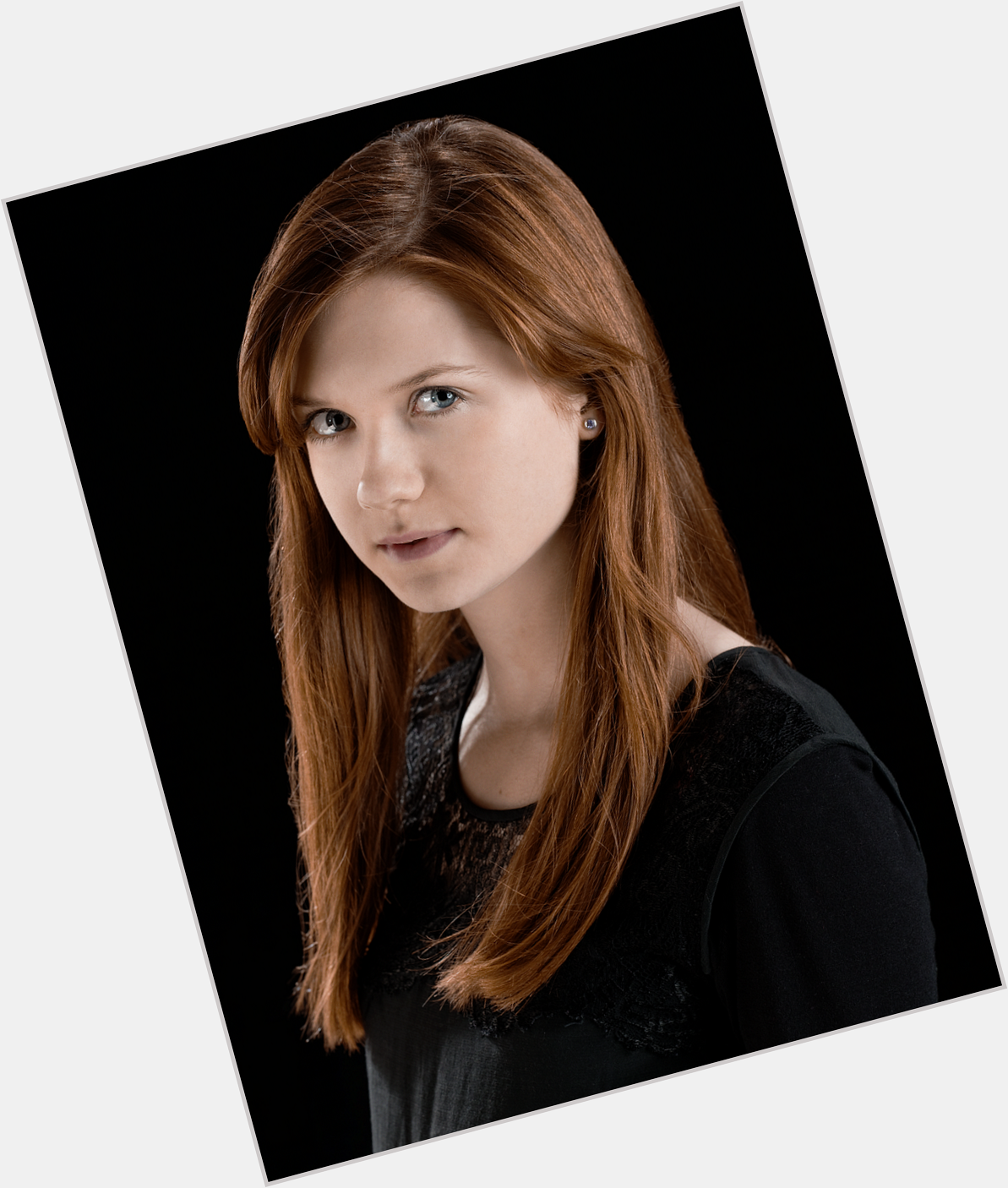 Happy birthday, Bonnie Wright! Thanks for playing one of our favorite gingers! 