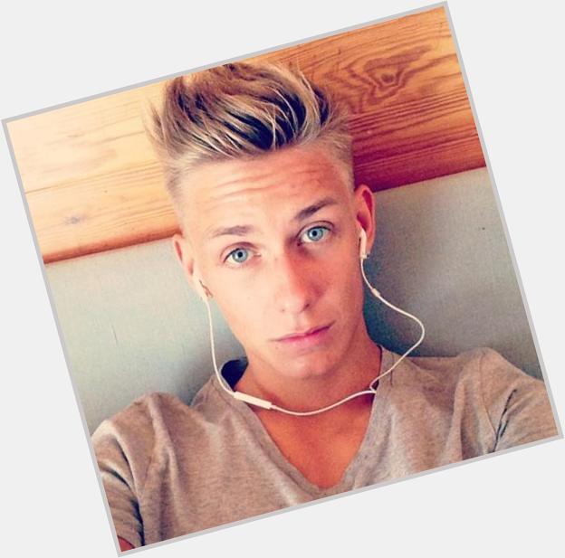 Happy Birthday to Boris Laursen who turns 20 years old today.
May 22 2015 