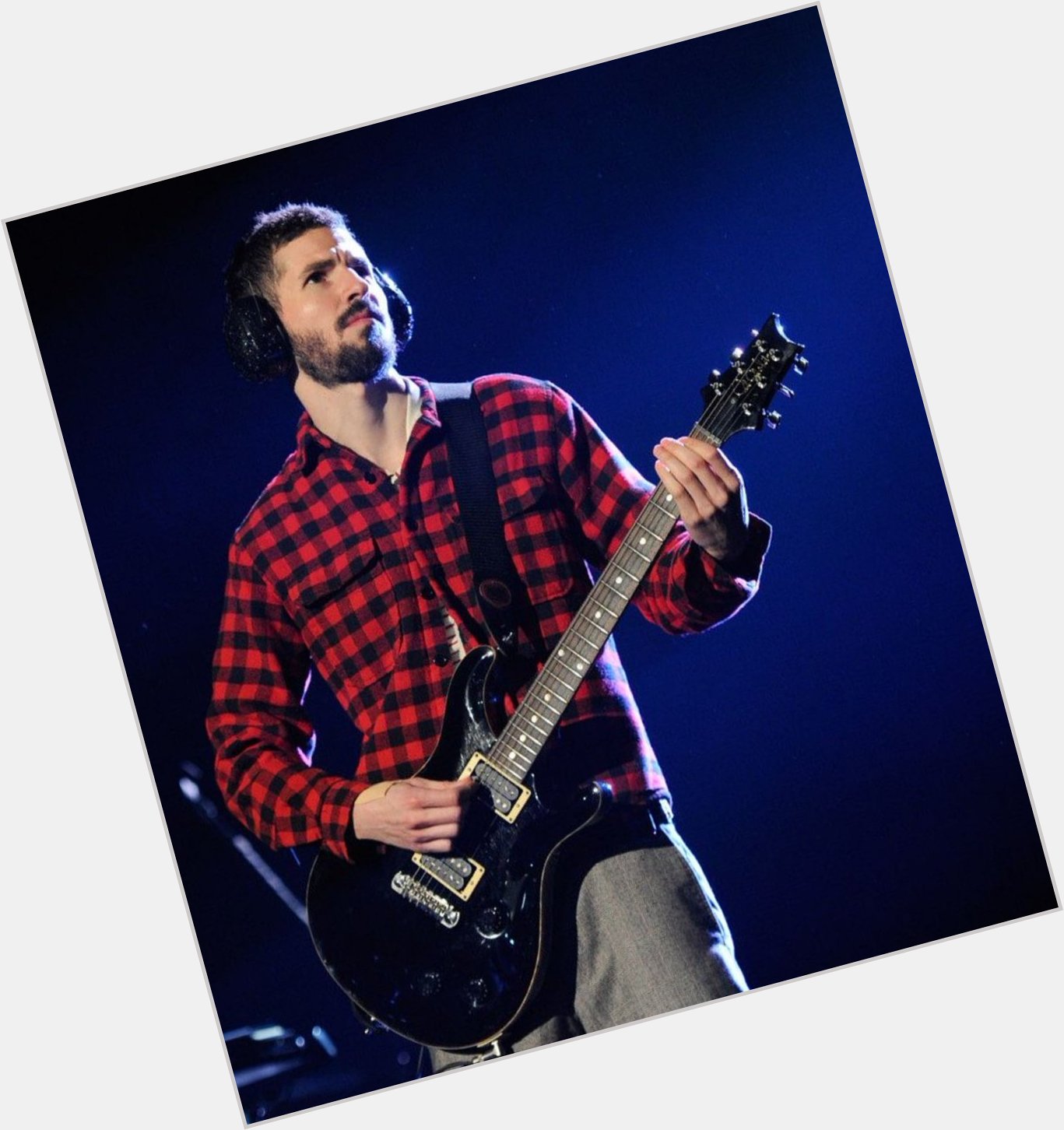 Happy Birthday Brad Delson Would love to see you back with those big headphones...  