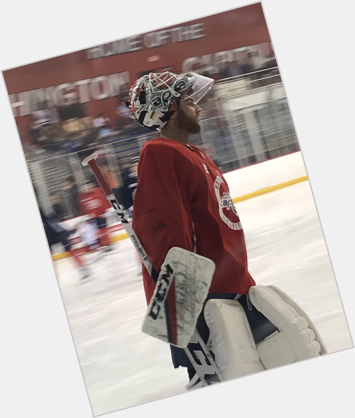 Happy Birthday to my favorite Caps player! Braden Holtby!     