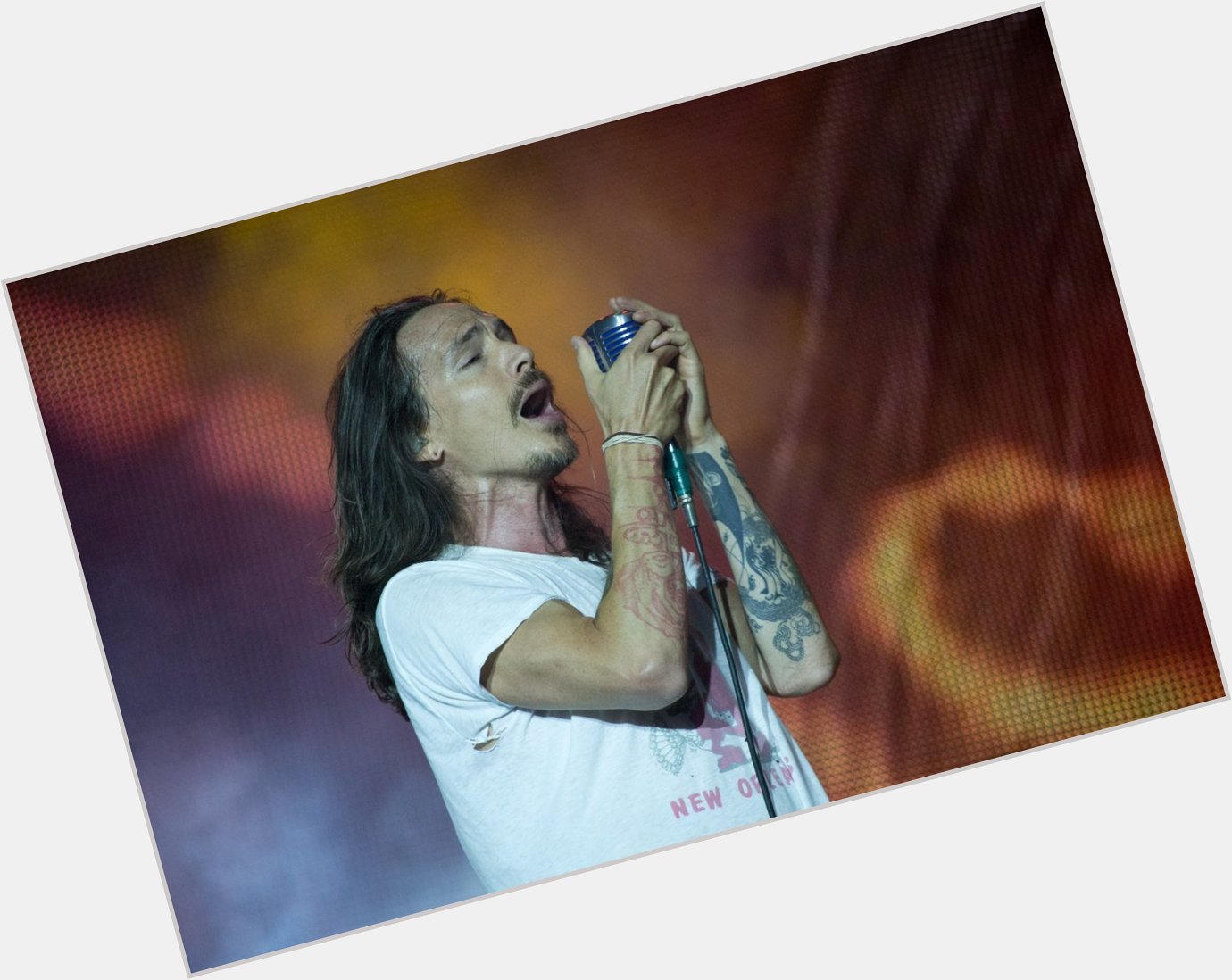 Please join me here at in wishing the one and only Brandon Boyd a very Happy 45th Birthday today  