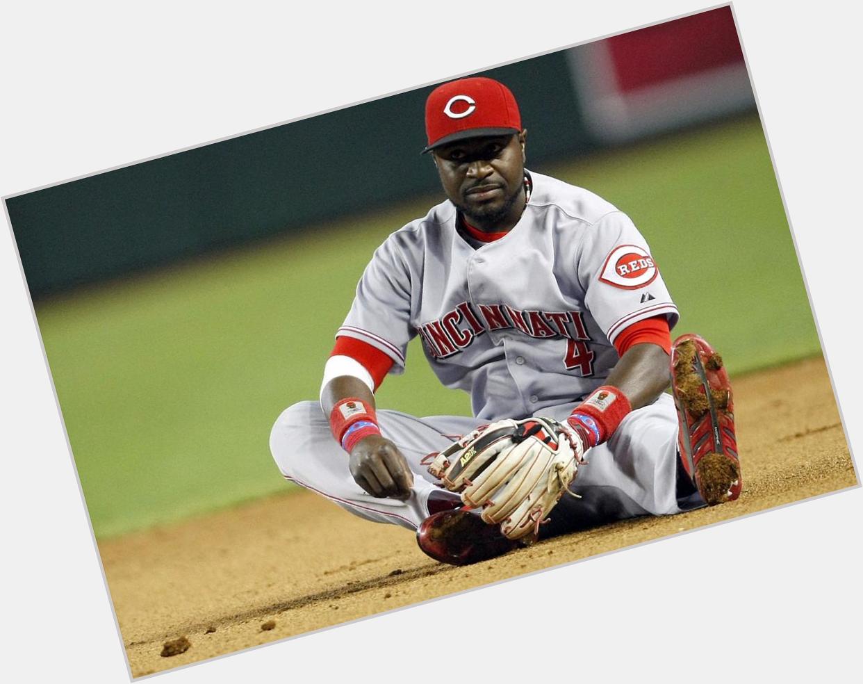 As you continue to watch the full day of baseball,

REmessage to wish Brandon Phillips a happy birthday! 
