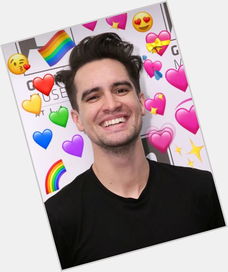 I love brendon urie with all my heart, happy birthday to him 