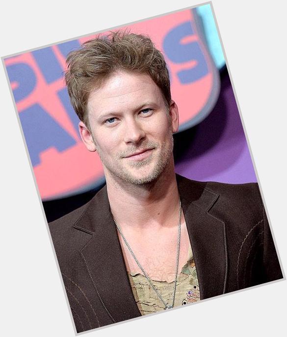 Happy 30th birthday to Brian Kelley of FGL!

I hope you have a great day surrounded by friends and family! 
