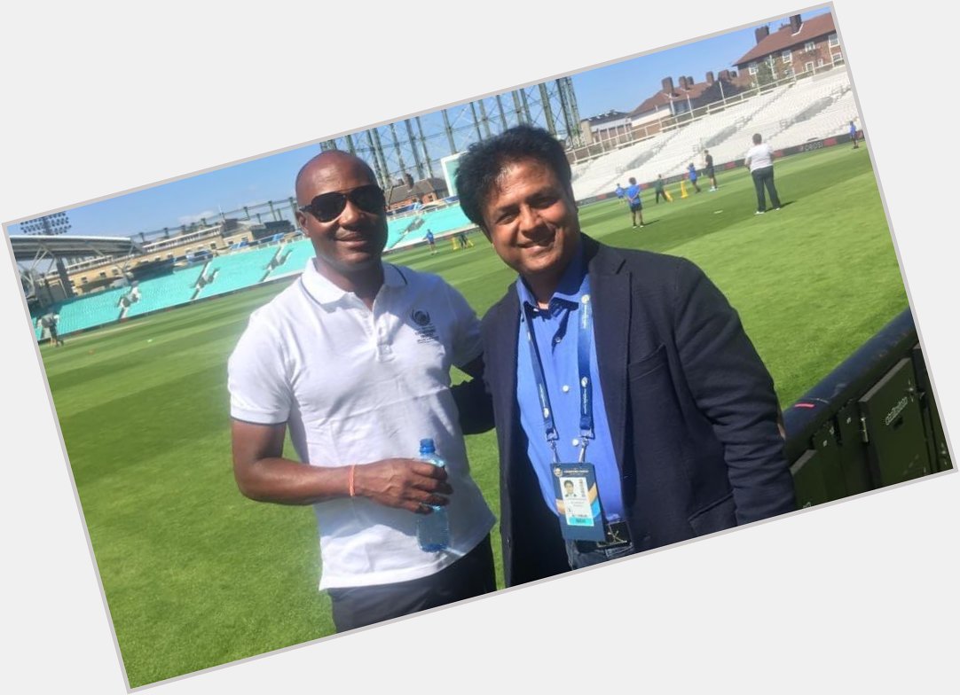 Happy birthday to not just a good batsman but also a lovely human being, with Brian lara at Oval London. 